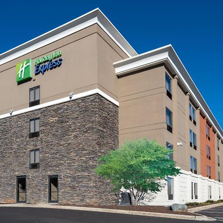 Holiday Inn Express & Suites Greensboro - I-40 Atwendover By Ihg Dış mekan fotoğraf