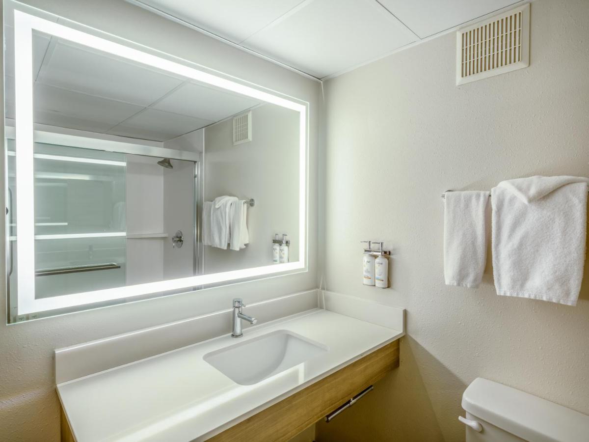 Holiday Inn Express & Suites Greensboro - I-40 Atwendover By Ihg Dış mekan fotoğraf