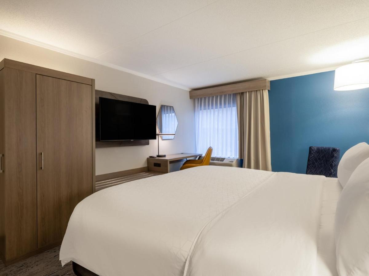 Holiday Inn Express & Suites Greensboro - I-40 Atwendover By Ihg Dış mekan fotoğraf