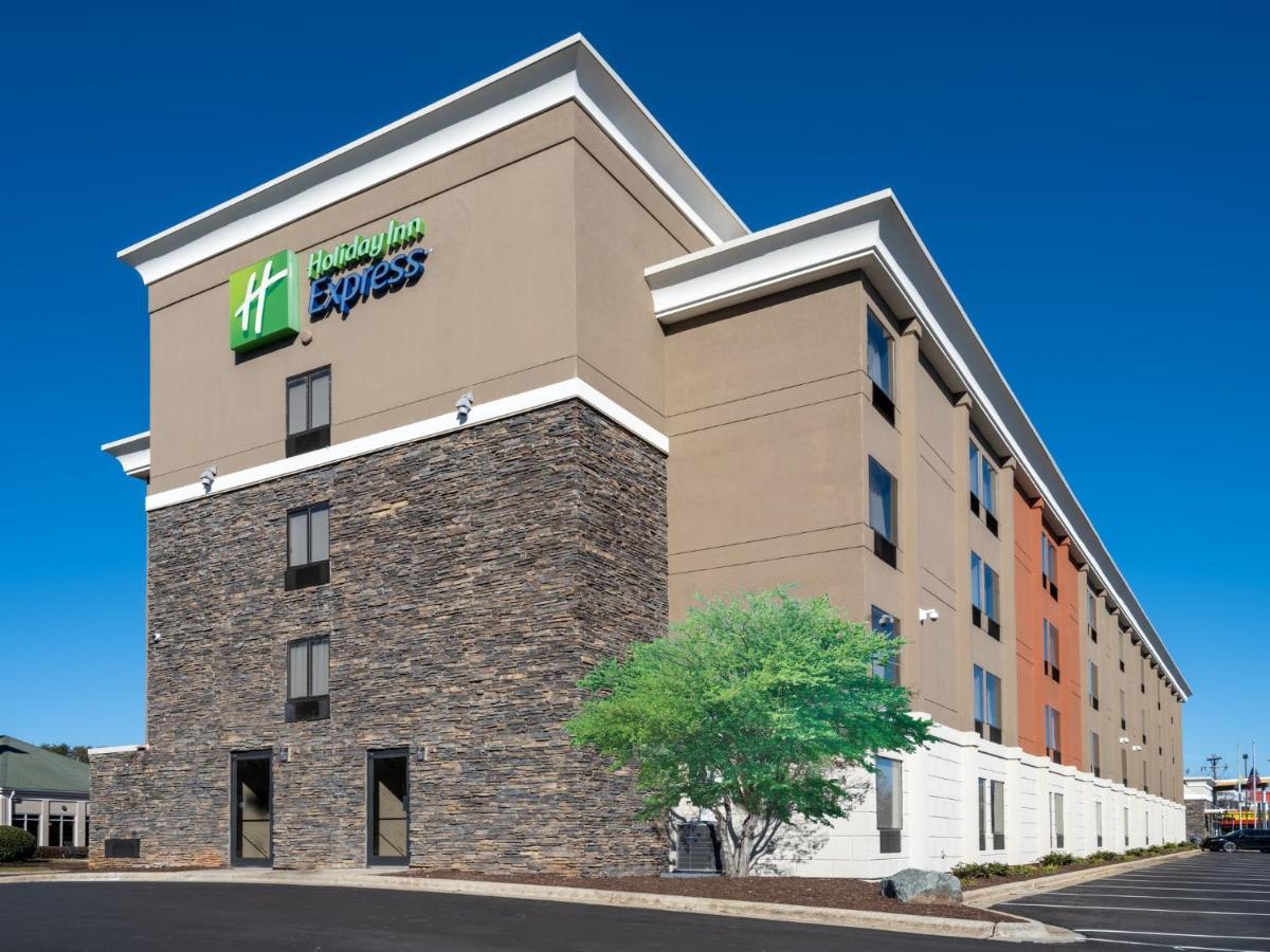 Holiday Inn Express & Suites Greensboro - I-40 Atwendover By Ihg Dış mekan fotoğraf