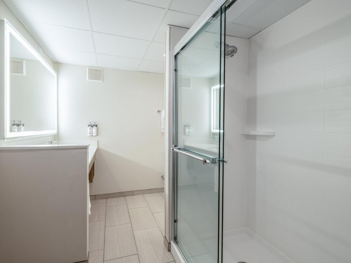 Holiday Inn Express & Suites Greensboro - I-40 Atwendover By Ihg Dış mekan fotoğraf